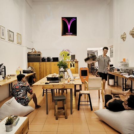 Youyen Hostel Банкок Екстериор снимка