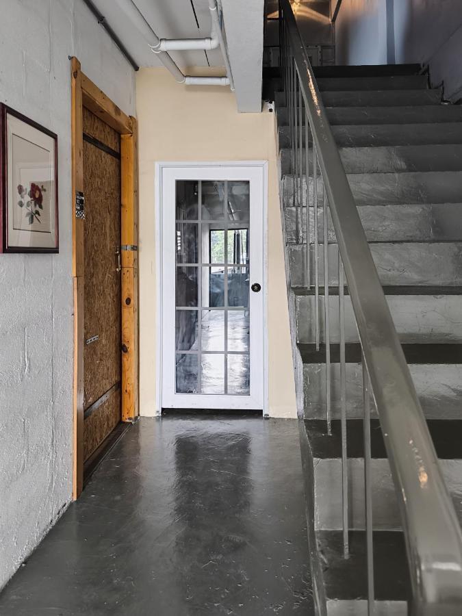 Youyen Hostel Банкок Екстериор снимка