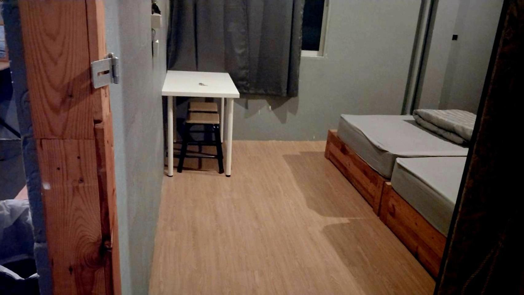 Youyen Hostel Банкок Екстериор снимка